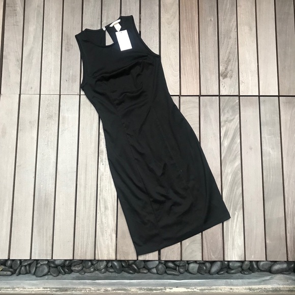 H&M | Solid Black Sleeveless Dress - Picture 2 of 6